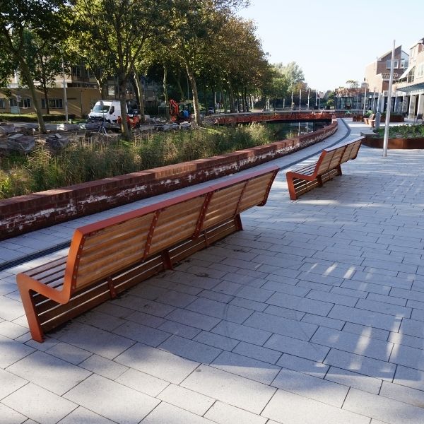 866607 straatmeubilair zitbanken draaibare stoelen